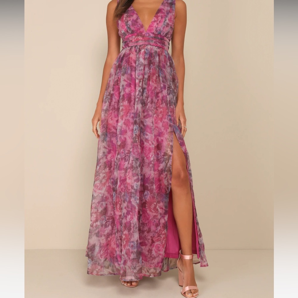 NWT. Garden Romance Magenta Floral Print Organza Maxi Dress. Sizes S, M, and L
